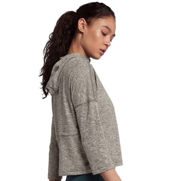 NWT nike dry-fit training running hoodie - Picture 2 of 6